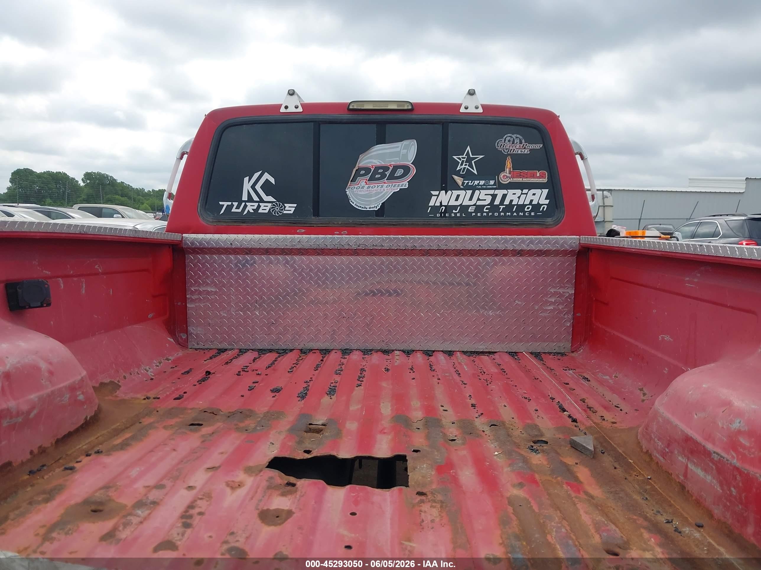 1995 Ford F350   Red vin: 1FTJW36F0SEA41265