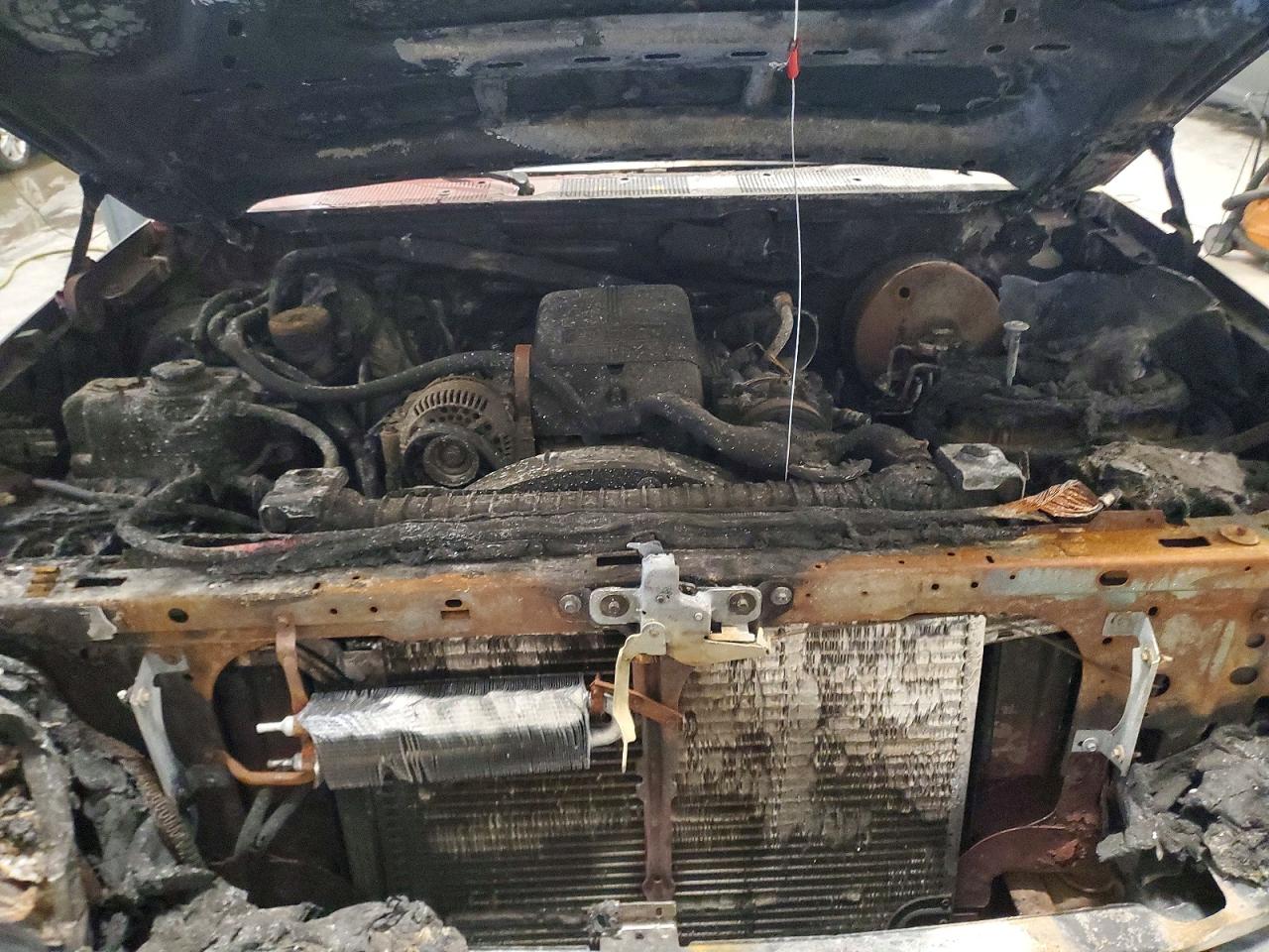 1997 Ford F350 Пожар vin: 1FTJW36F1VEB29598