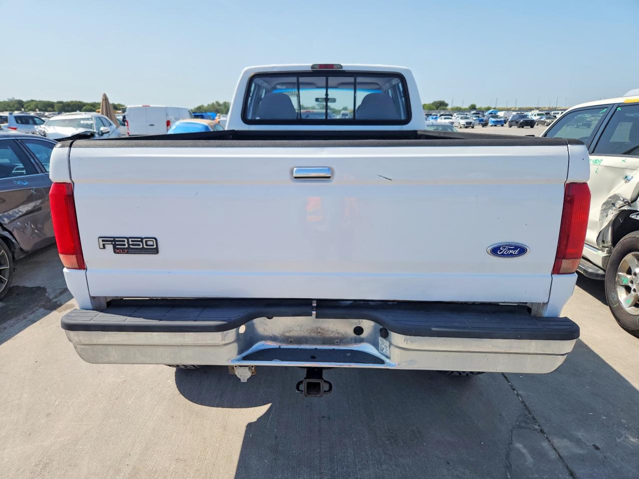 1997 Ford F350 Super Duty Белый vin: 1FTJW36F3VEC88283