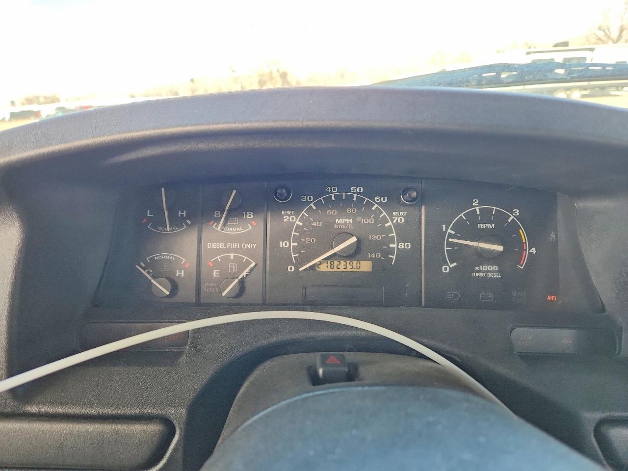 1995 Ford F350 Two Tone vin: 1FTJW36F5SEA22081