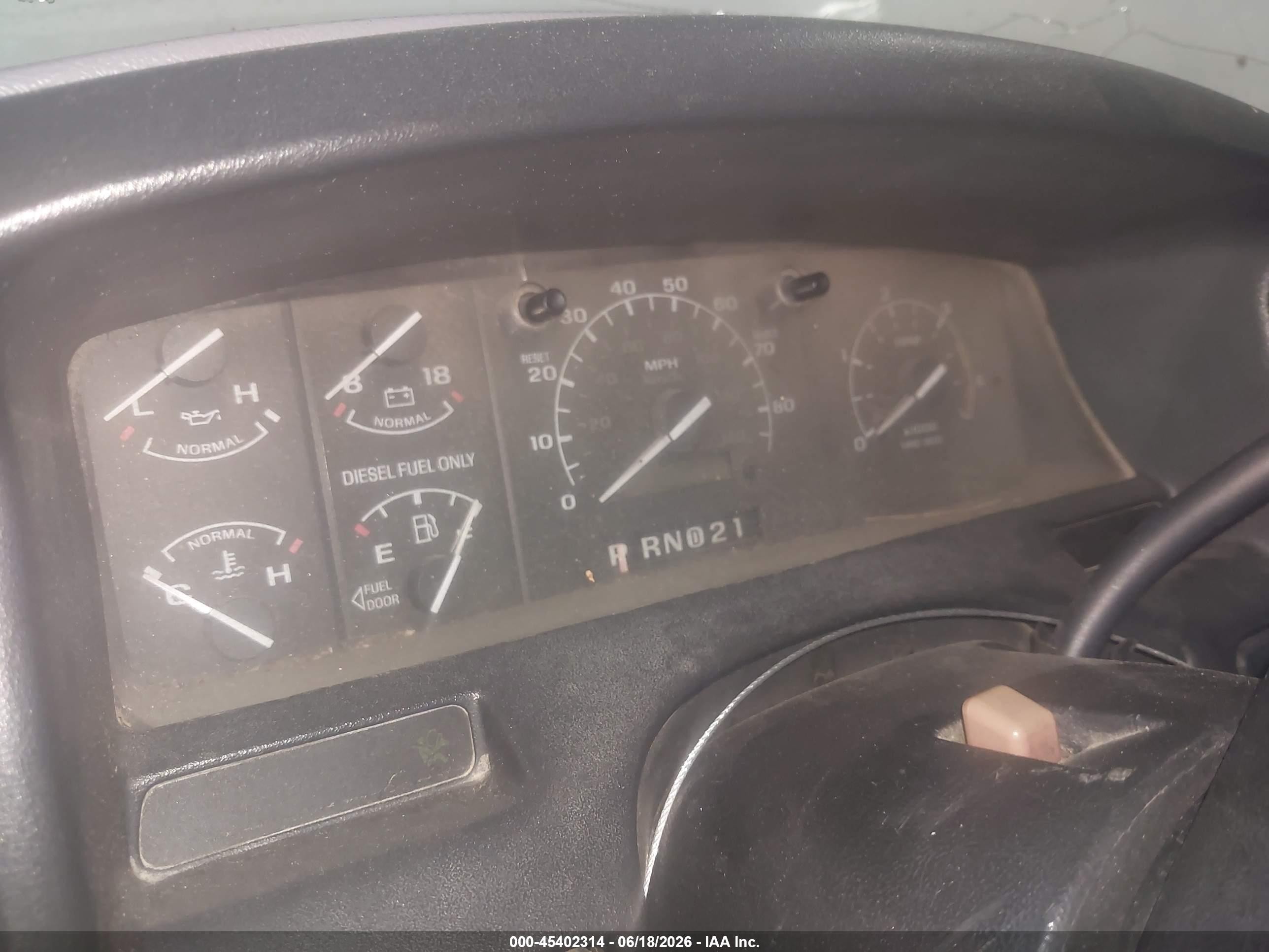 1997 Ford F-350 Xl White vin: 1FTJW36F8VEB17822