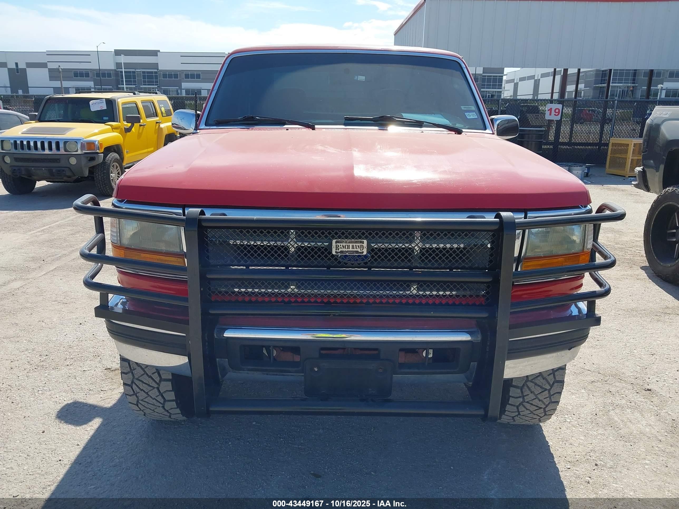 1995 Ford F350   Red vin: 1FTJW36F9SEA47209