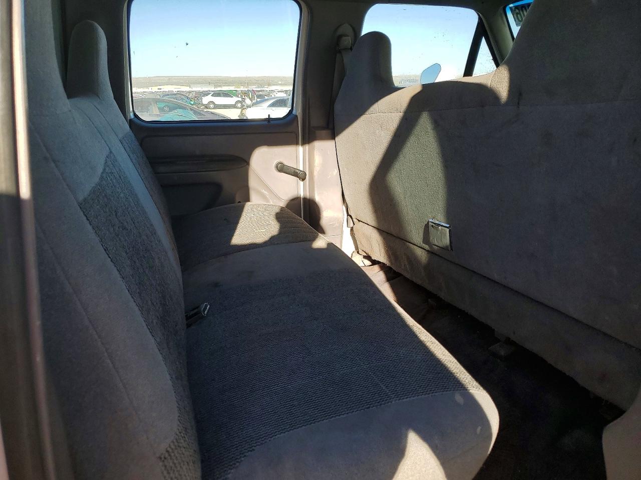 1997 Ford F350 White vin: 1FTJW36G8VEA78805