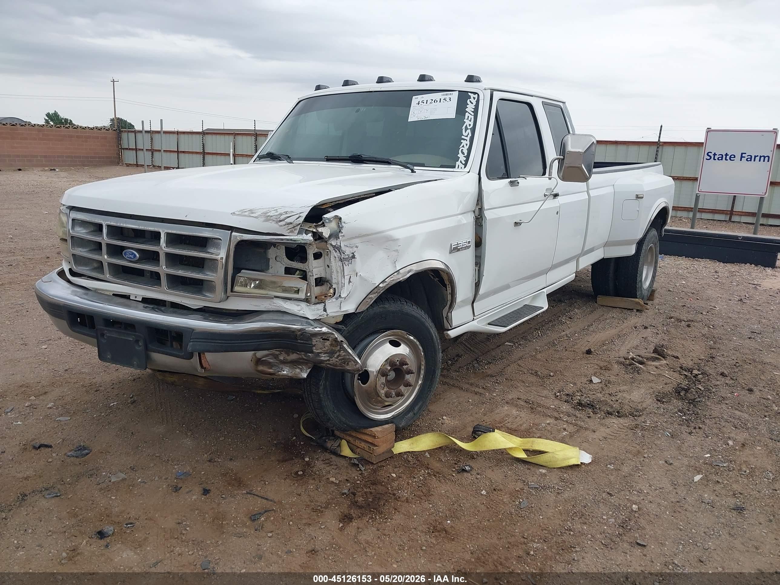 1996 Ford F350   White vin: 1FTJX35F3TEB19196