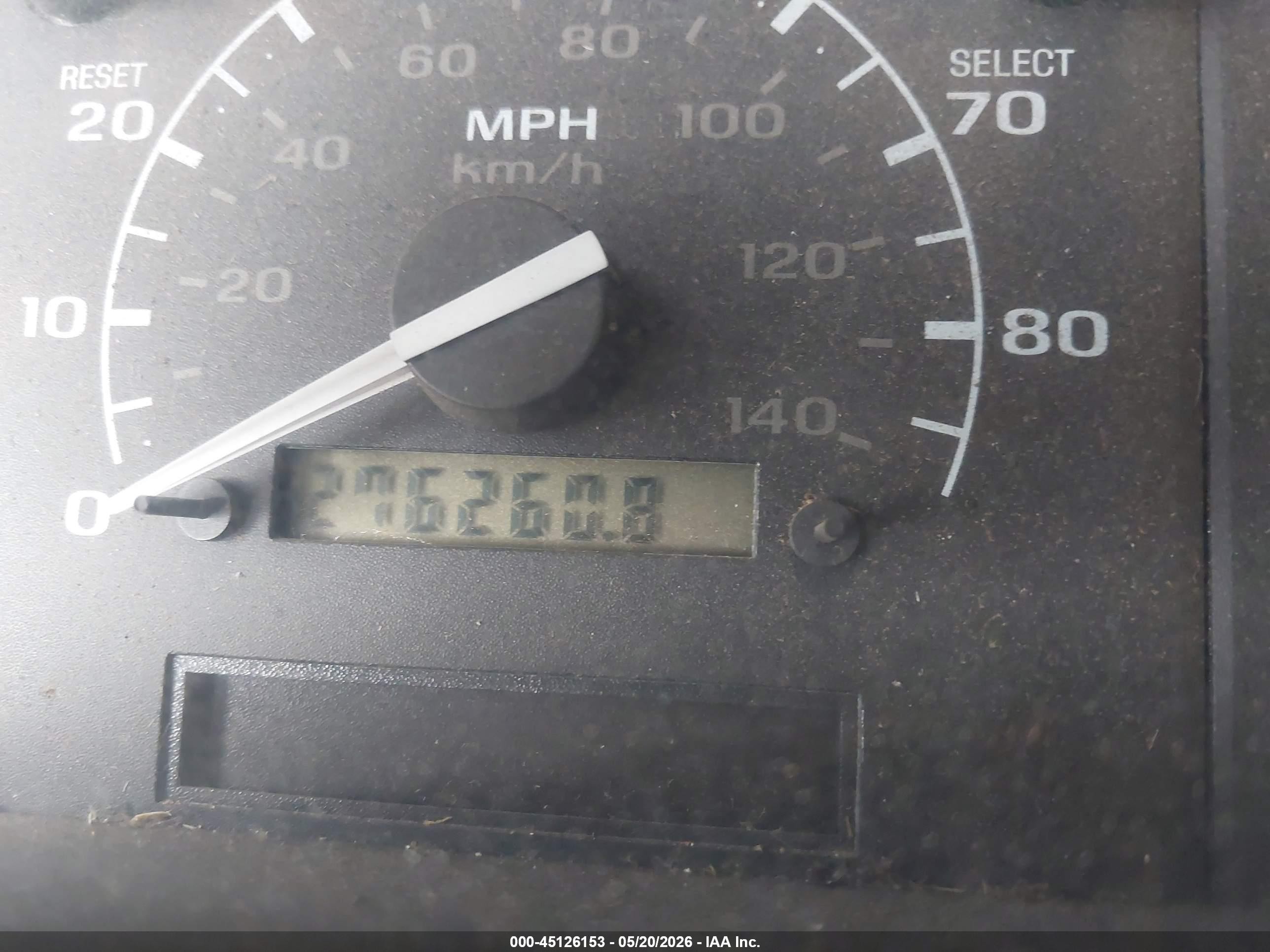 1996 Ford F350   White vin: 1FTJX35F3TEB19196