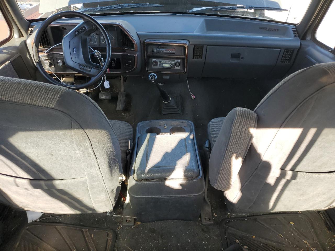 1989 Ford F350 Gray vin: 1FTJX35M9KKA68902