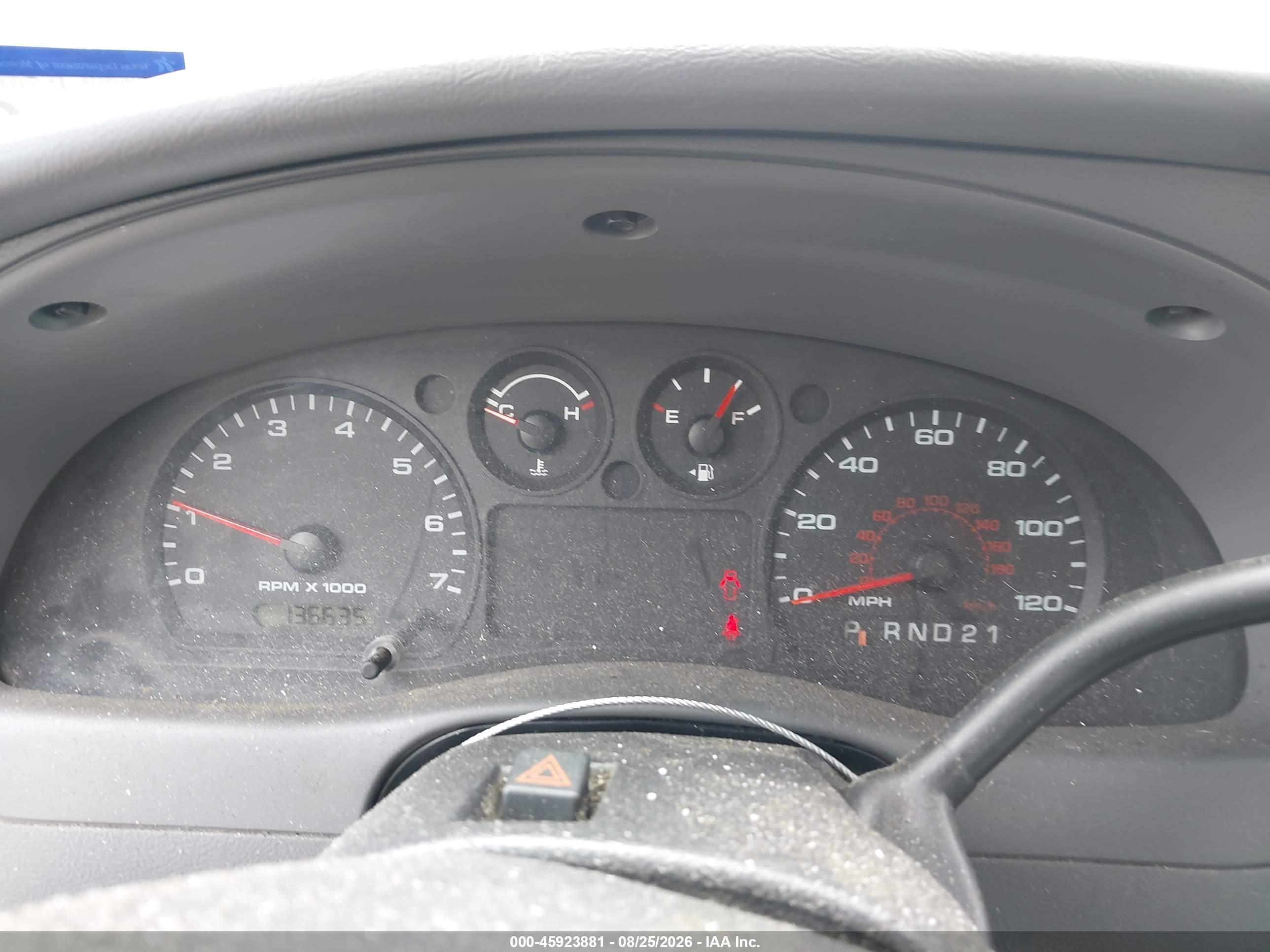 2010 Ford Ranger Xl White vin: 1FTKR1AD0APA10073