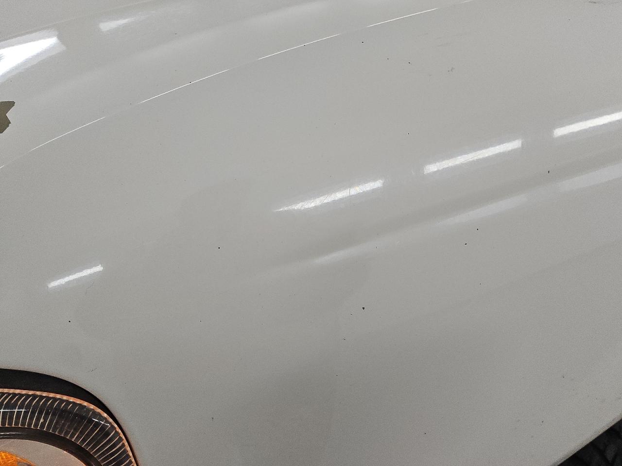 2010 Ford Ranger White vin: 1FTKR1AD0APA21946 Damage: Left Front Fender, Chipped, 8