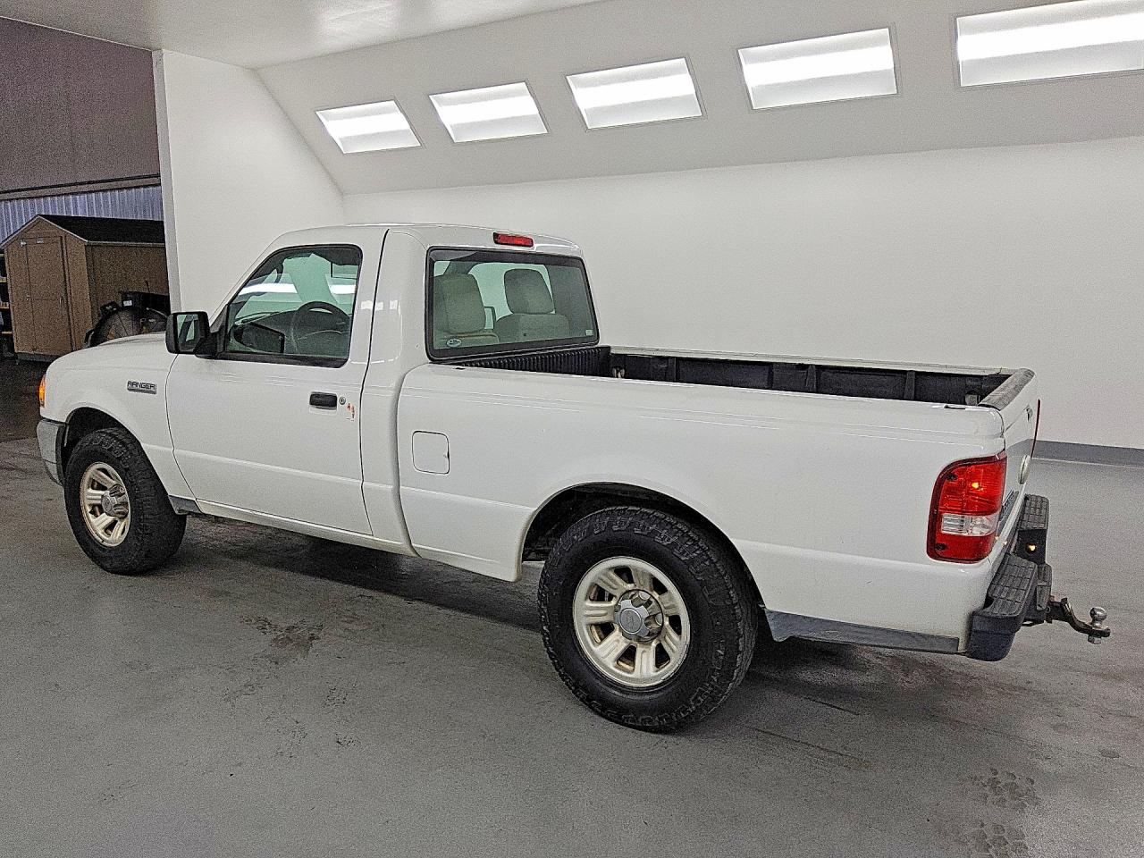 2010 Ford Ranger White vin: 1FTKR1AD0APA21946