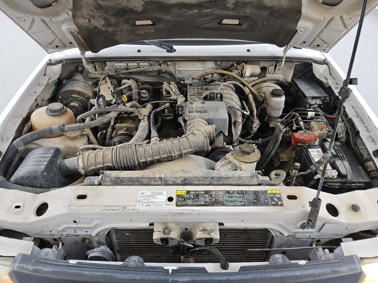 2010 Ford Ranger White vin: 1FTKR1AD0APA21946 Damage: Air Conditioner, Blows Warm, Repair Required