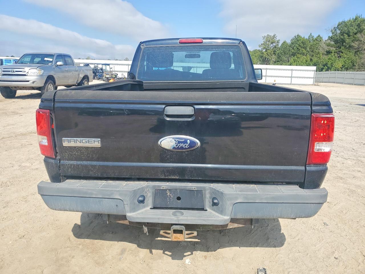 2010 Ford Ranger Black vin: 1FTKR1AD0APA40948