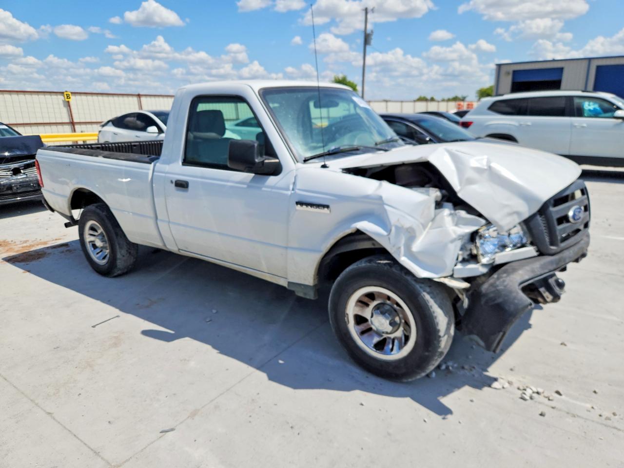 2011 Ford Ranger White vin: 1FTKR1AD0BPA53104
