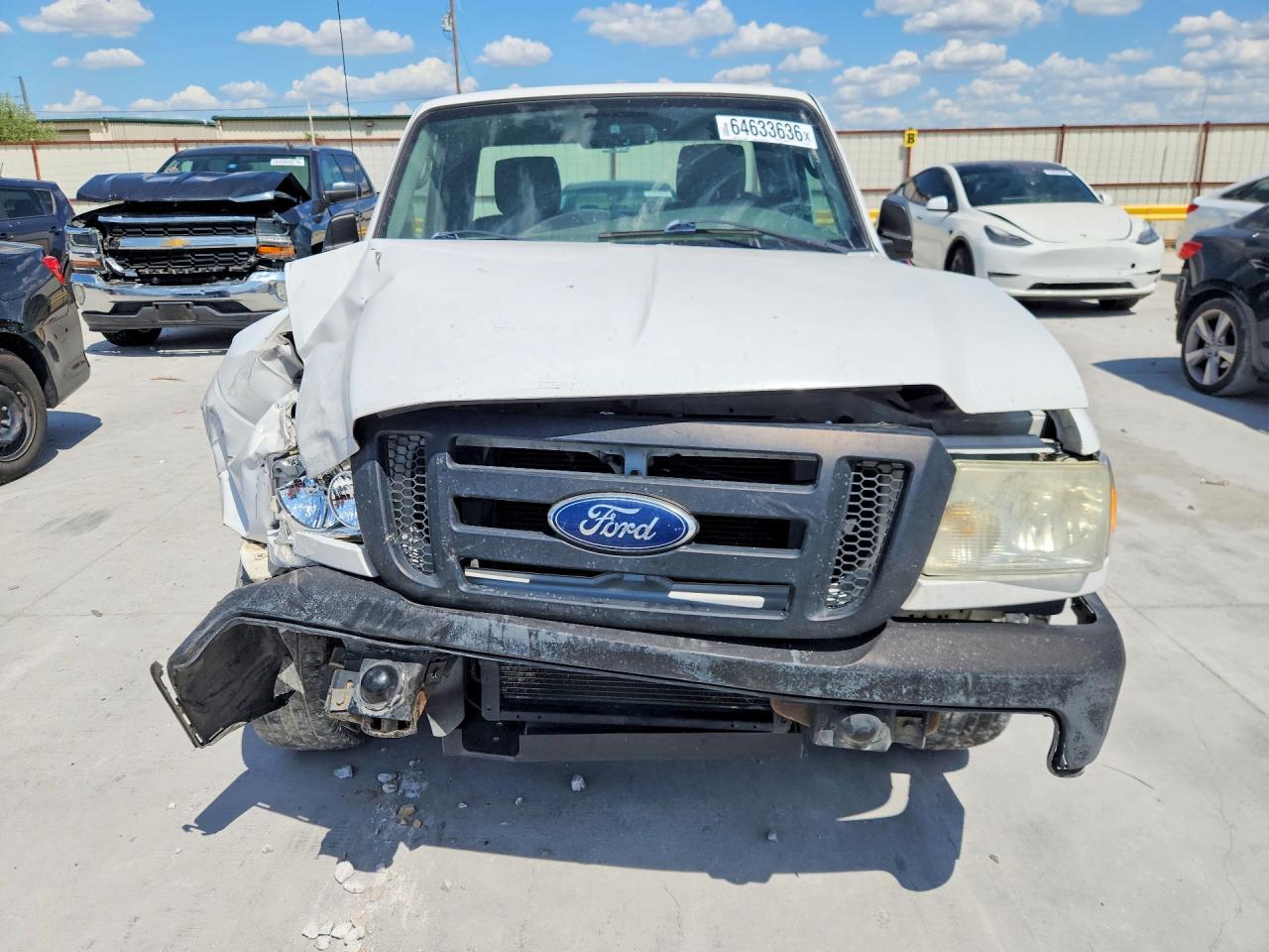 2011 Ford Ranger White vin: 1FTKR1AD0BPA53104