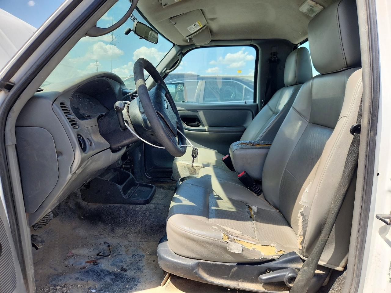 2011 Ford Ranger White vin: 1FTKR1AD0BPA53104