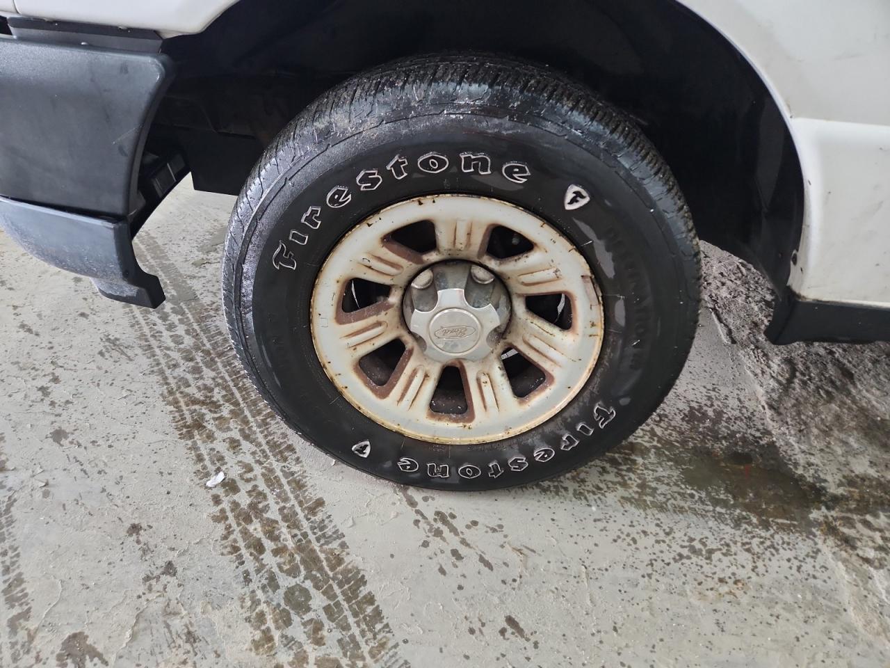 2011 Ford Ranger White vin: 1FTKR1AD0BPB02611 Damage: Left Front Wheel, Corrosion, > 12 Inches