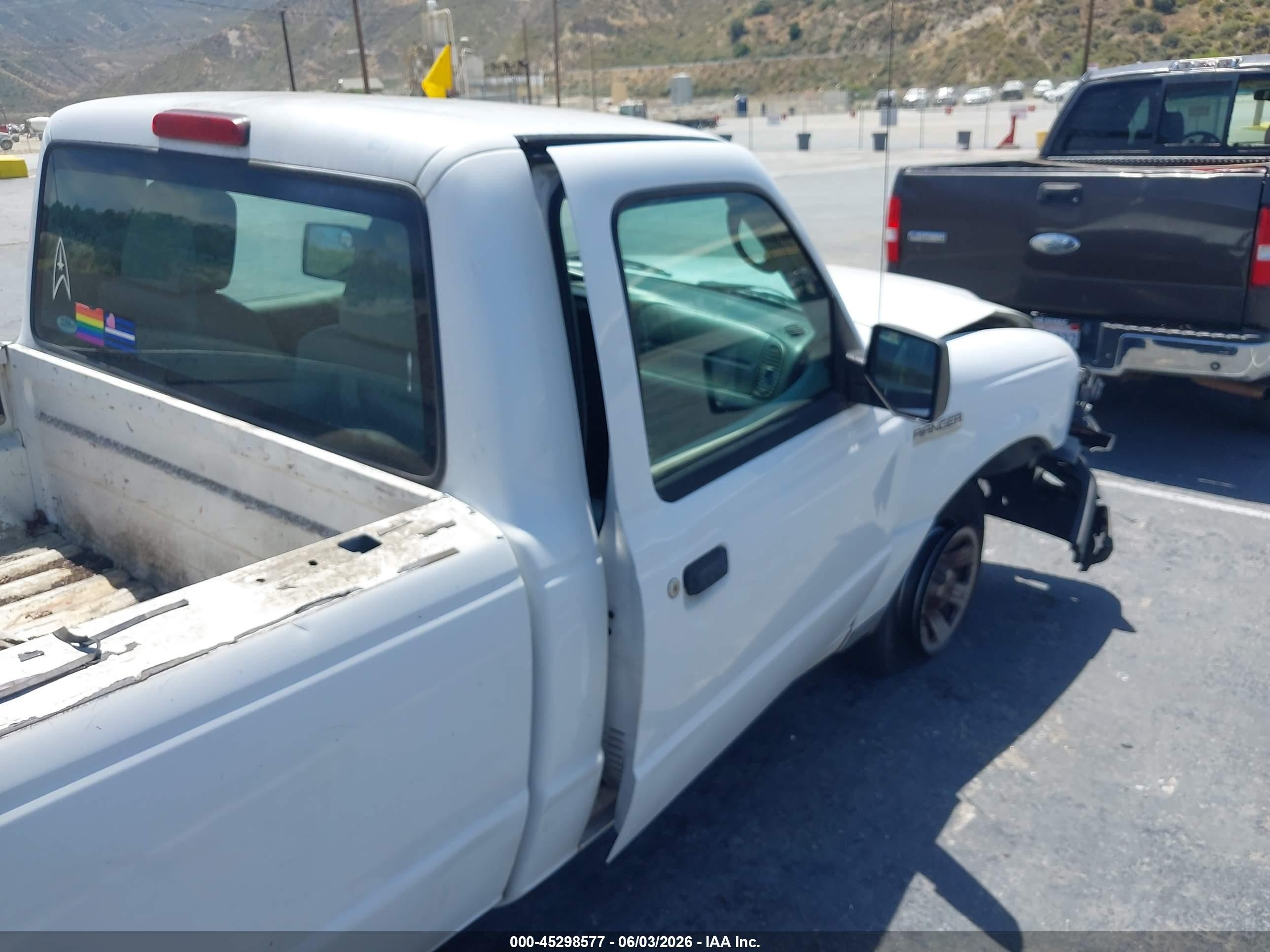 2010 Ford Ranger Xl/xlt White vin: 1FTKR1AD2APA19812