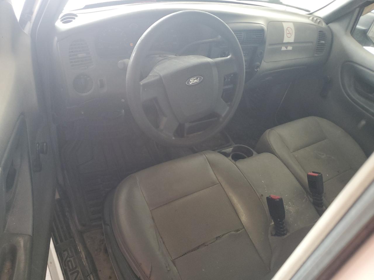 2011 Ford Ranger White vin: 1FTKR1AD2BPA19861