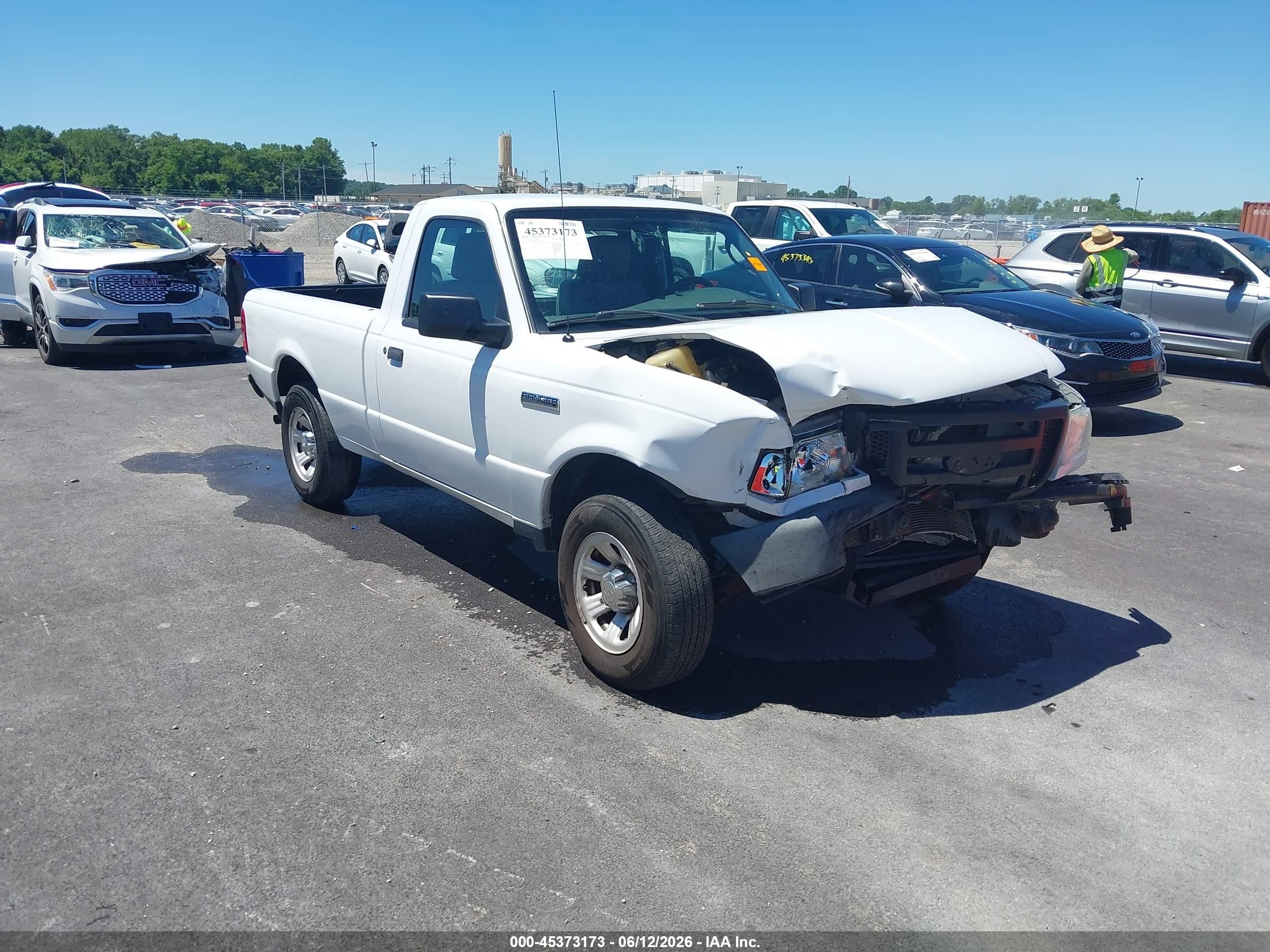 2011 Ford Ranger Xl White vin: 1FTKR1AD2BPA69899