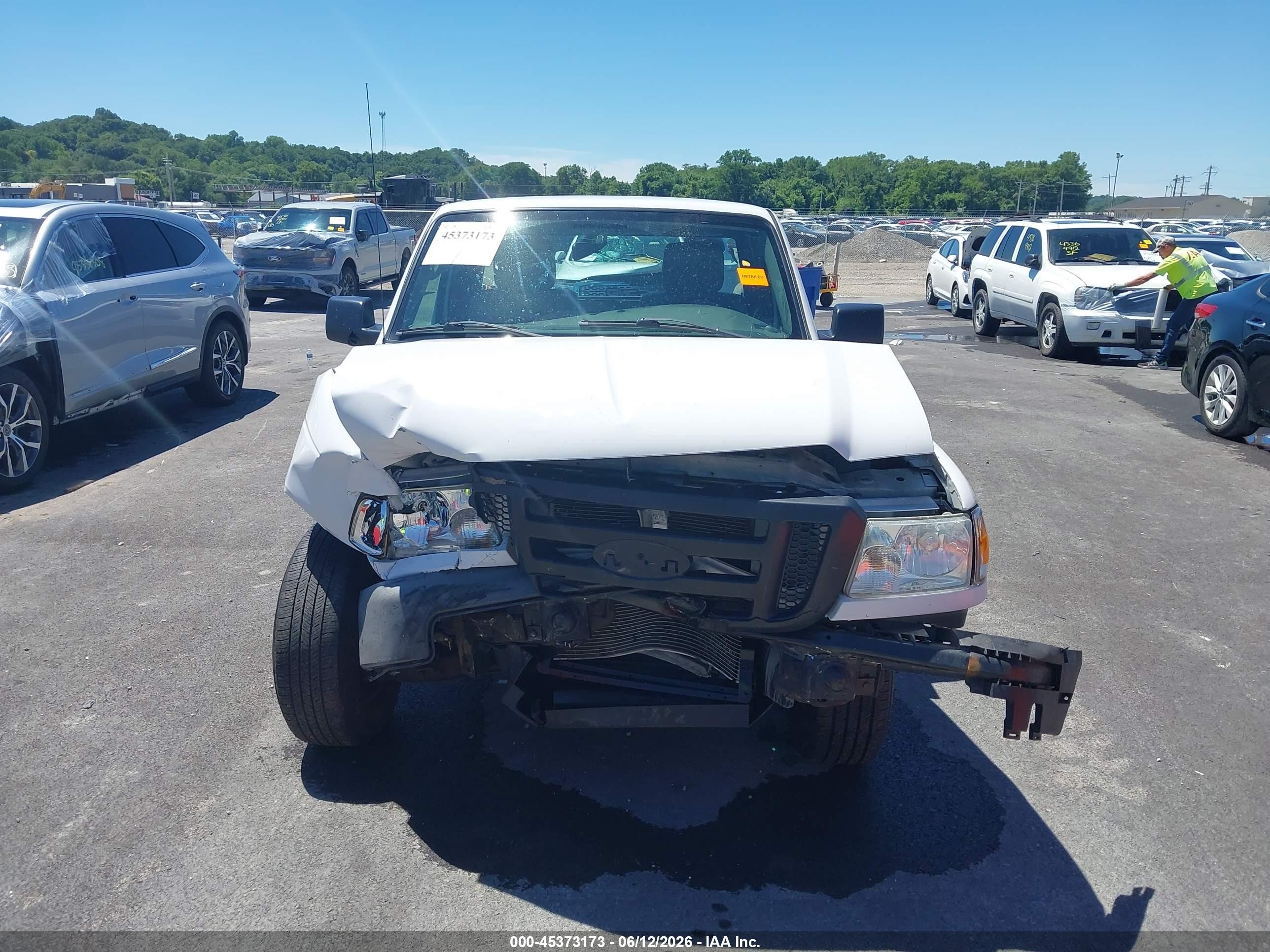 2011 Ford Ranger Xl White vin: 1FTKR1AD2BPA69899