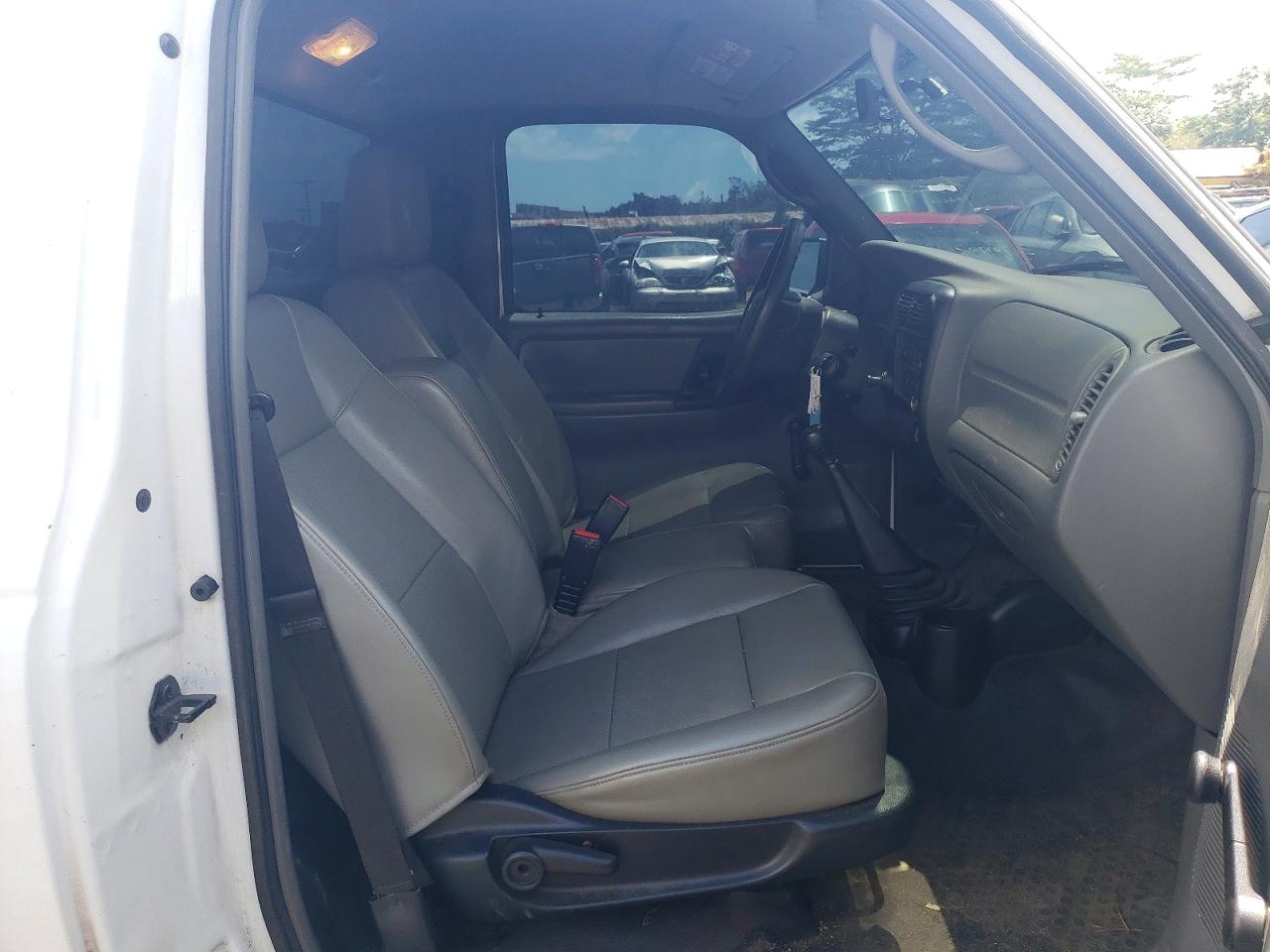 2011 Ford Ranger Xl Белый vin: 1FTKR1AD2BPB21483