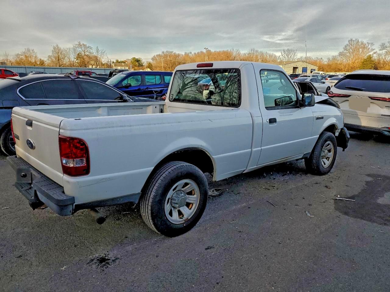 2010 Ford Ranger White vin: 1FTKR1AD3APA68579