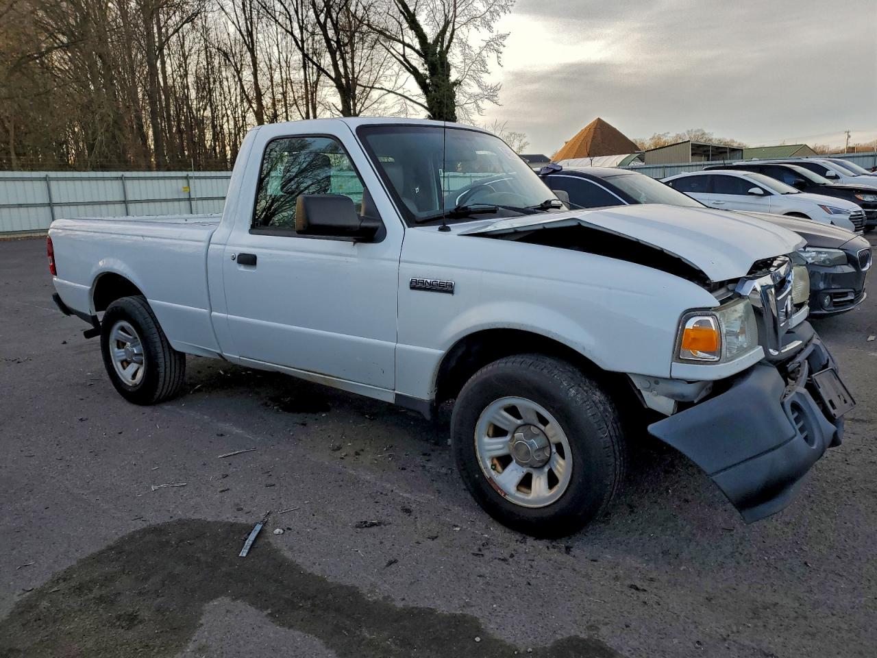 2010 Ford Ranger White vin: 1FTKR1AD3APA68579