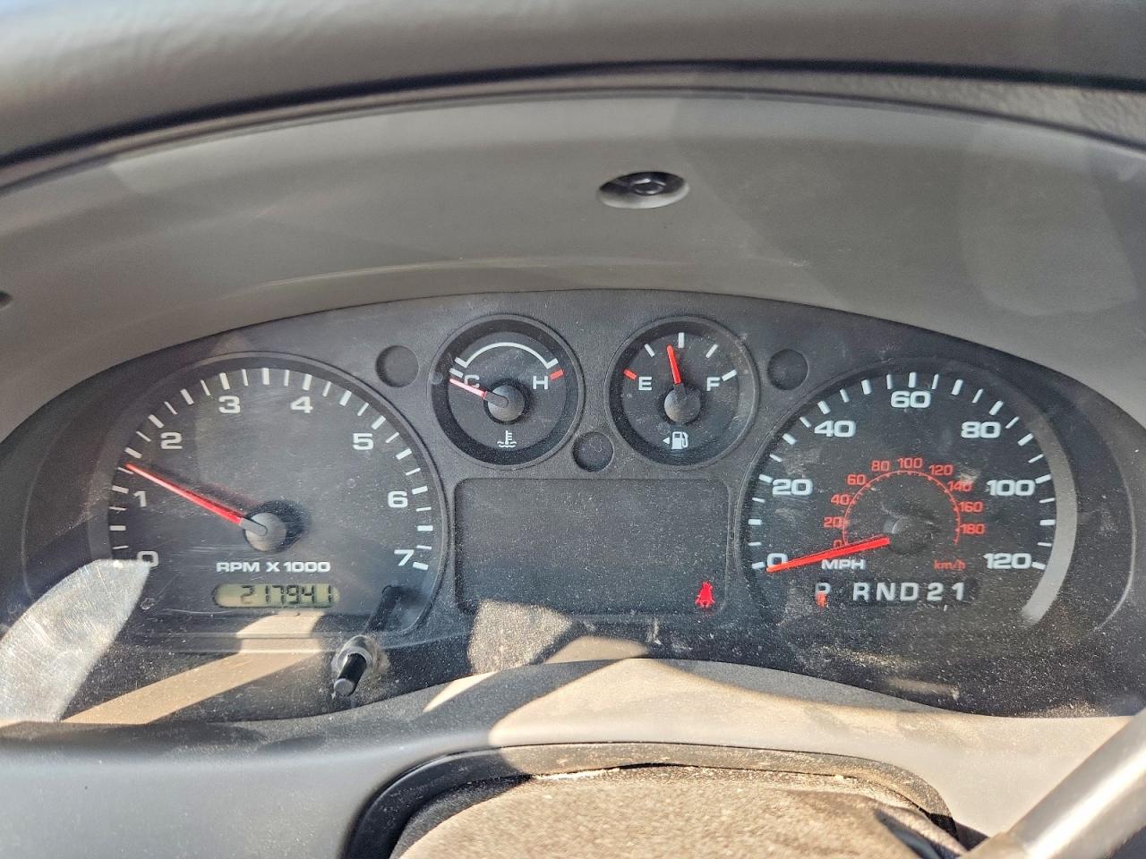 2011 Ford Ranger White vin: 1FTKR1AD3BPB02019