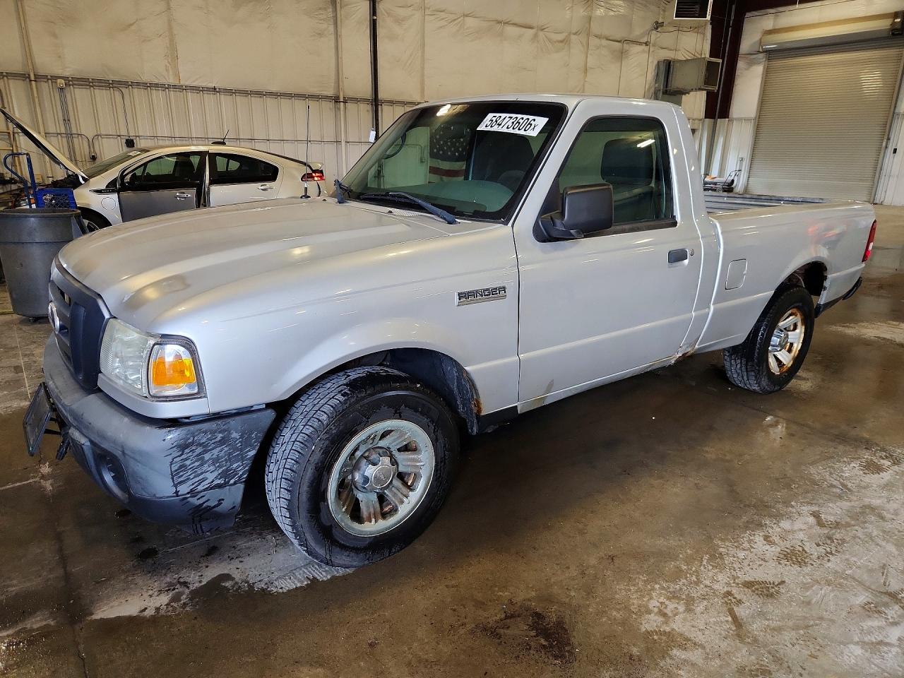 2010 Ford Ranger Silver vin: 1FTKR1AD4APA31010
