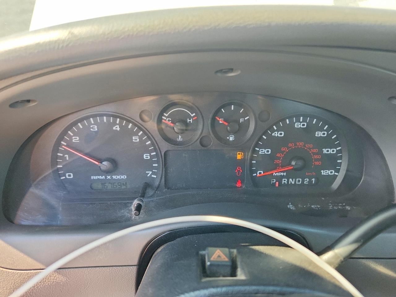 2010 Ford Ranger White vin: 1FTKR1AD4APA51340