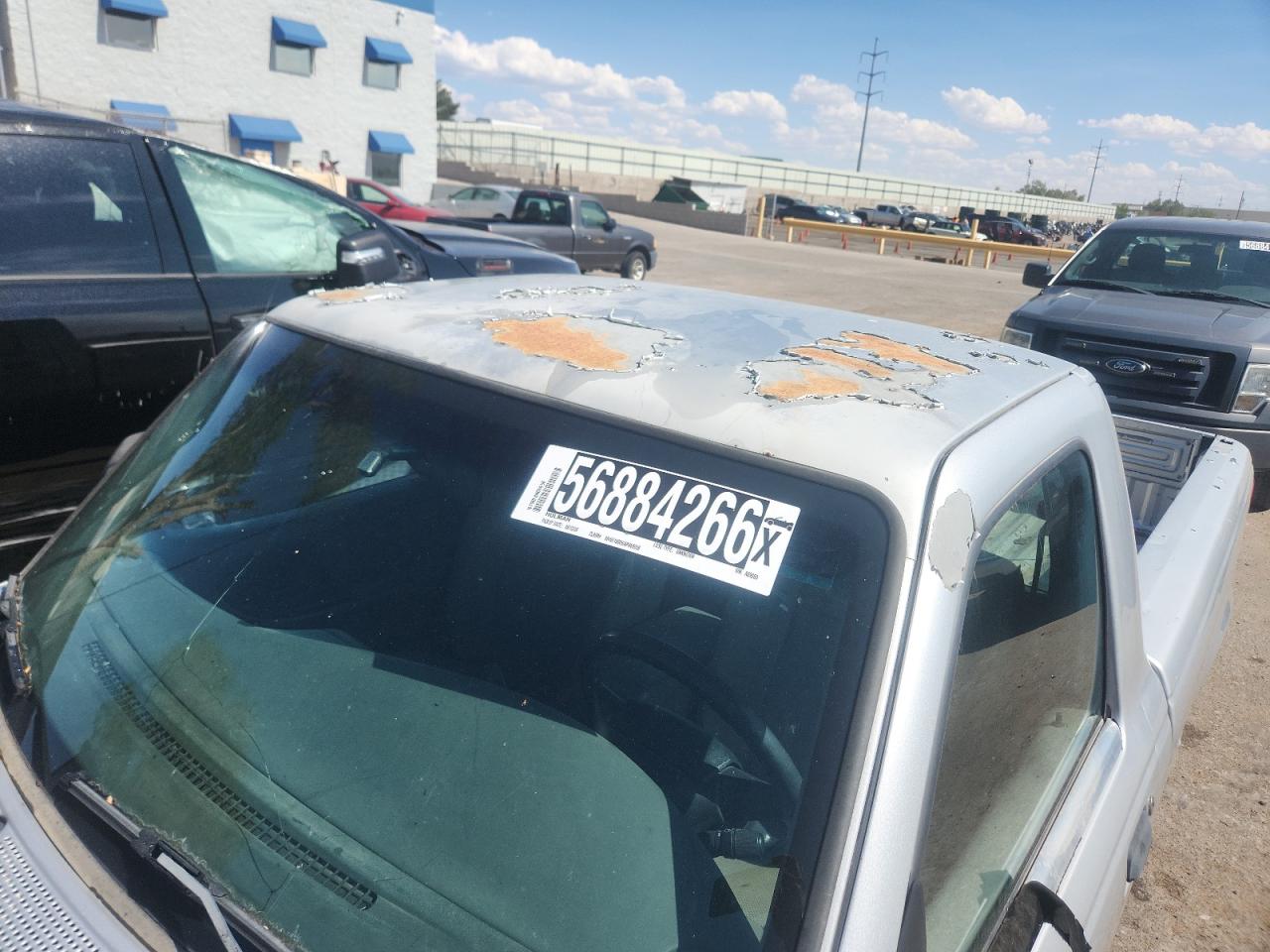 2010 Ford Ranger Silver vin: 1FTKR1AD4APA69059 Damage: Windshield, Broken, Replacement Required