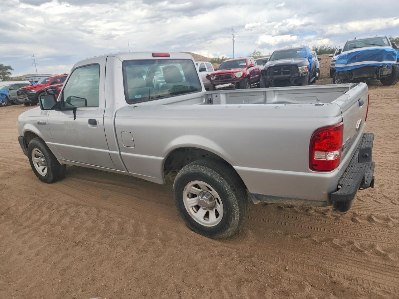 2010 Ford Ranger Silver vin: 1FTKR1AD4APA69059