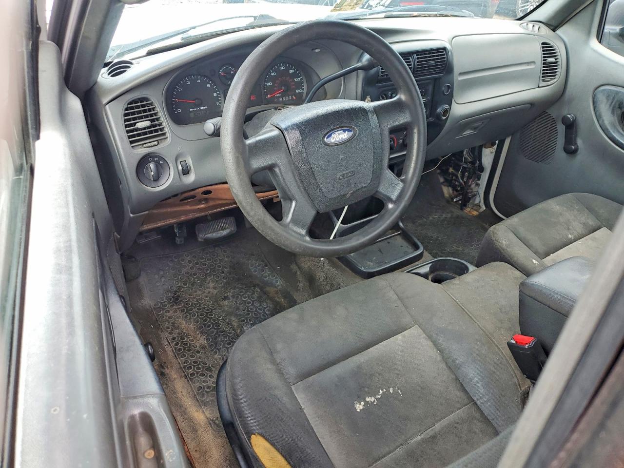 2010 Ford Ranger White vin: 1FTKR1AD4APA72768
