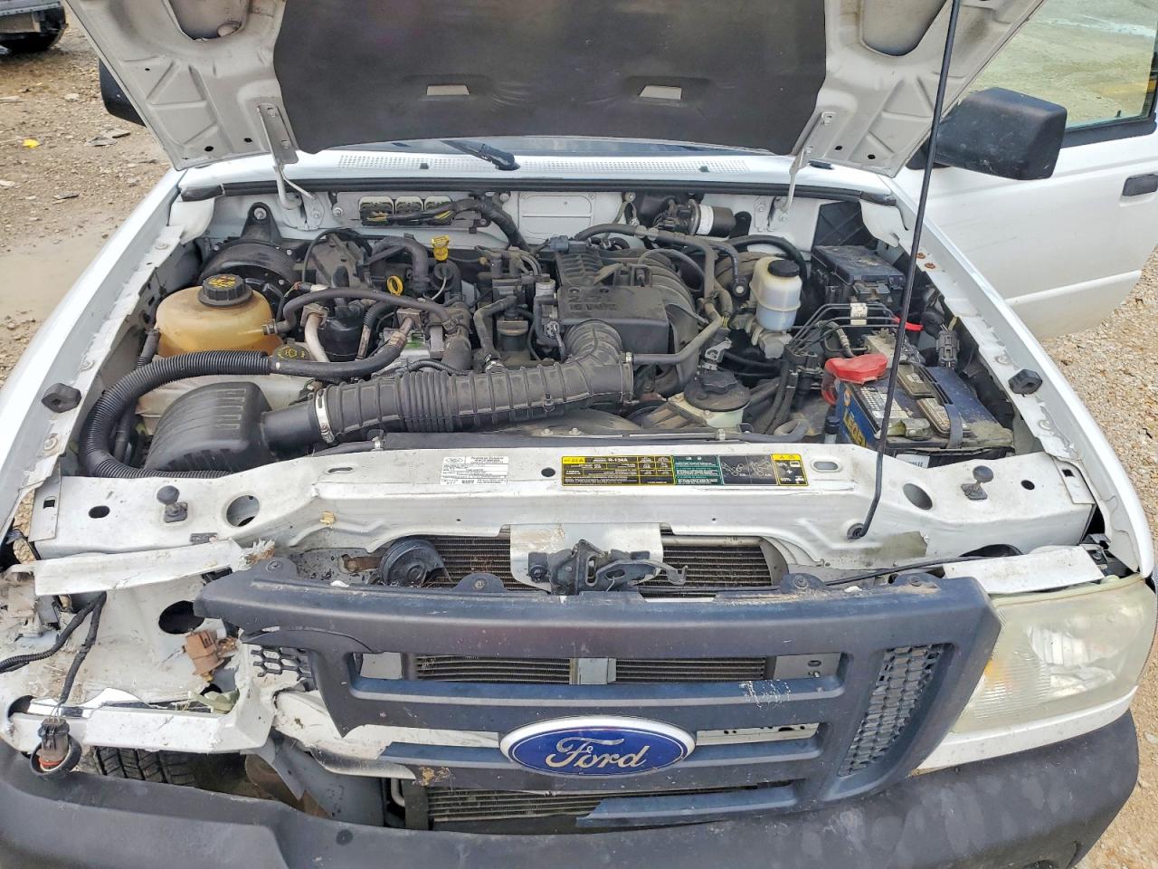 2011 Ford Ranger Белый vin: 1FTKR1AD4BPA24012