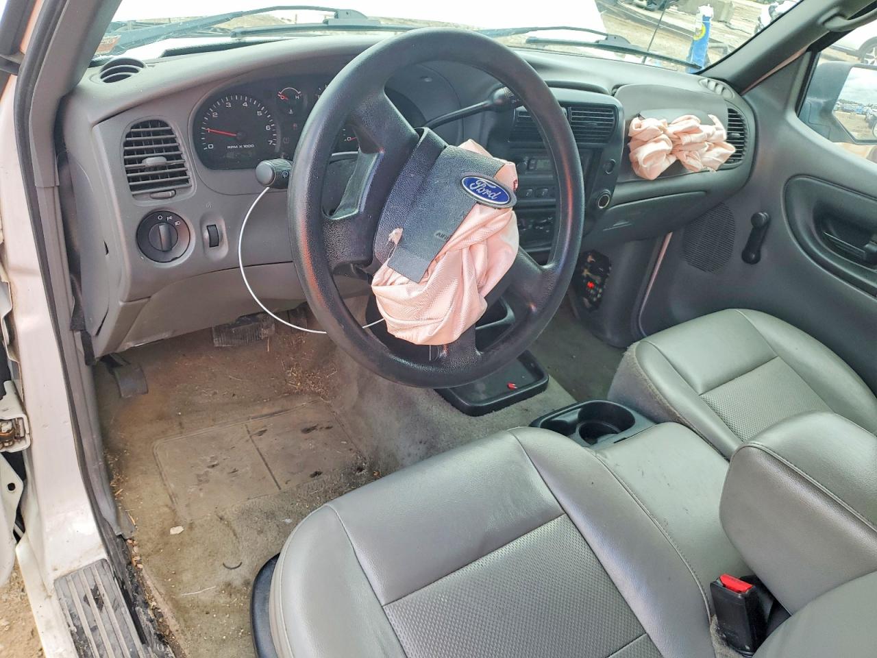 2011 Ford Ranger Белый vin: 1FTKR1AD4BPA24012