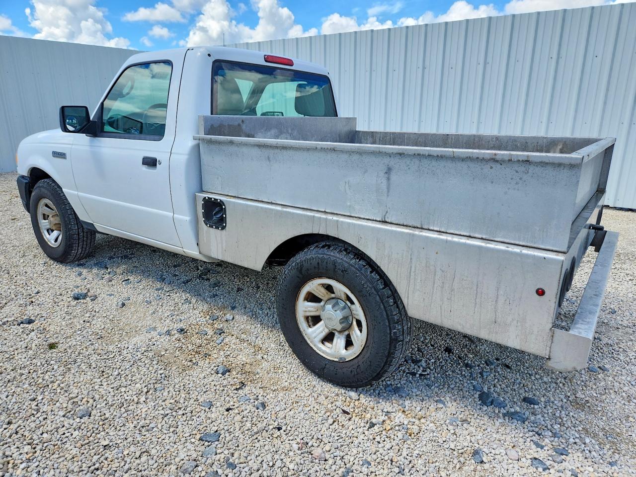 2011 Ford Ranger Белый vin: 1FTKR1AD4BPB17886