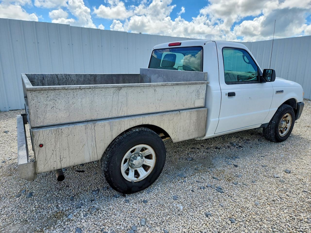 2011 Ford Ranger Белый vin: 1FTKR1AD4BPB17886