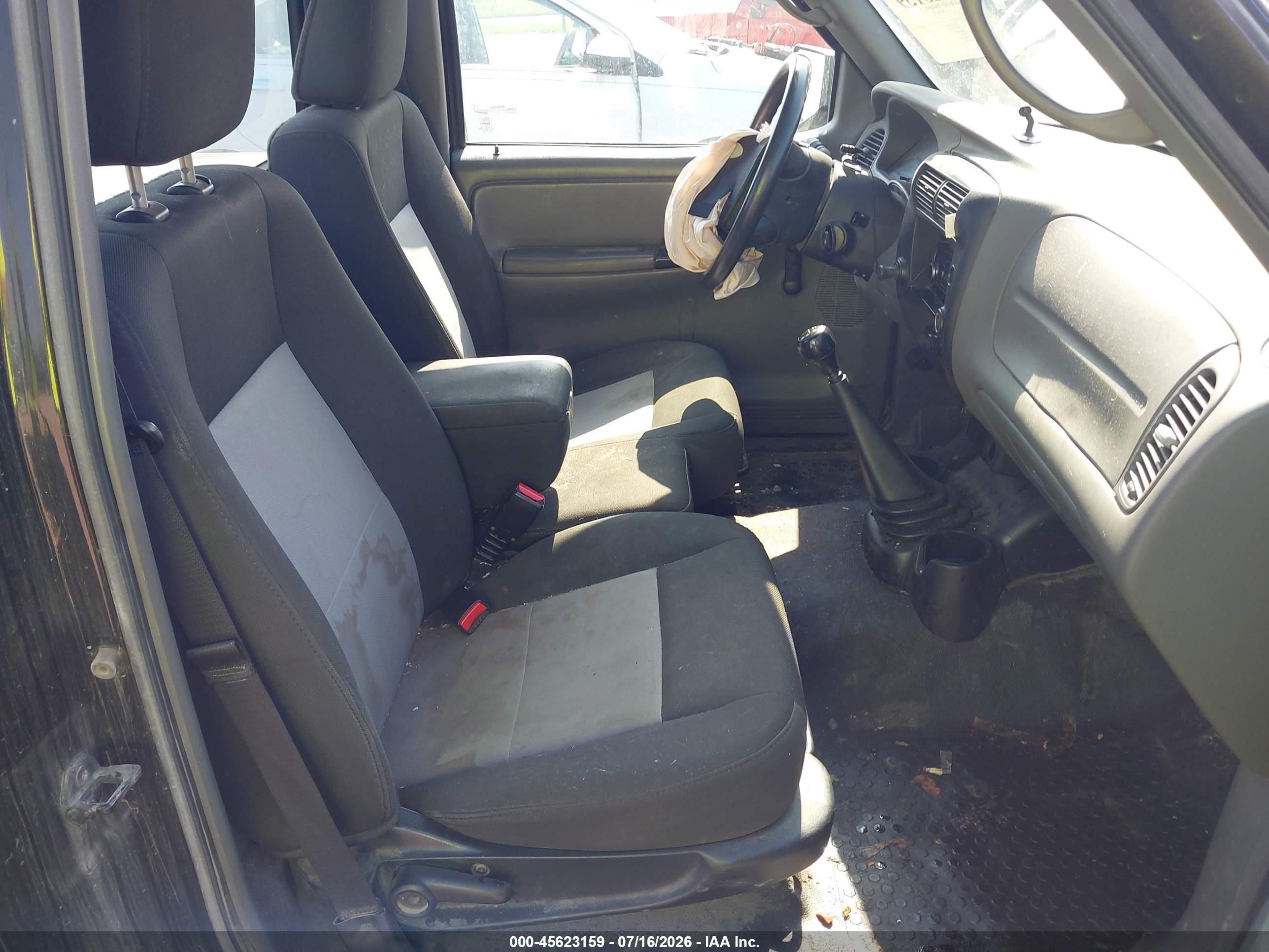 2011 Ford Ranger Xl Черный vin: 1FTKR1AD4BPB20805