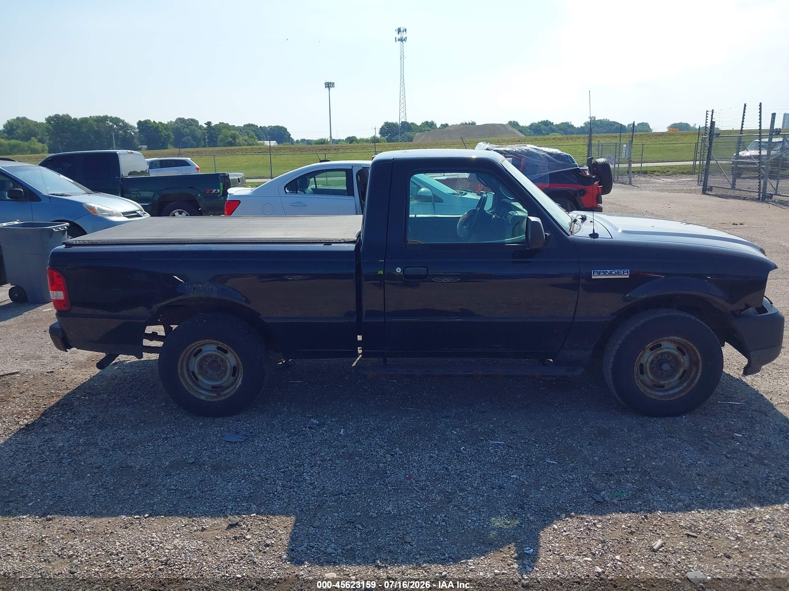 2011 Ford Ranger Xl Черный vin: 1FTKR1AD4BPB20805