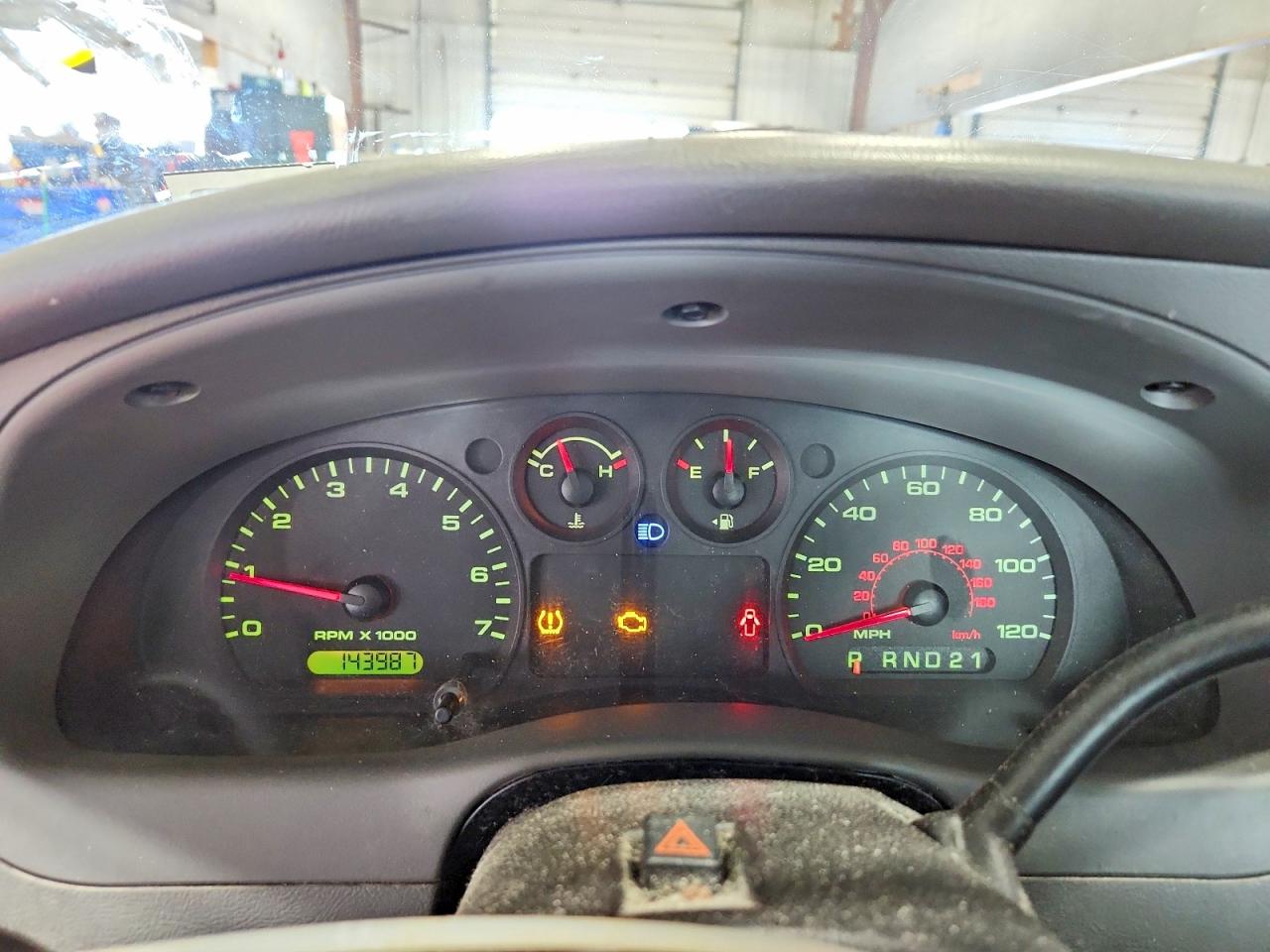 2010 Ford Ranger Серебряный vin: 1FTKR1AD5APA10523
