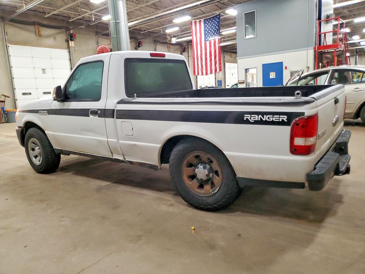 2010 Ford Ranger White vin: 1FTKR1AD5APA18508