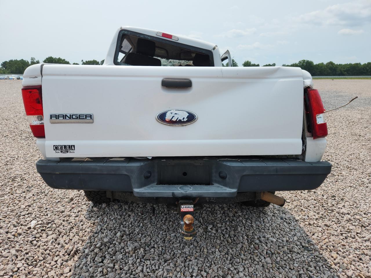 2010 Ford Ranger White vin: 1FTKR1AD5APA31100