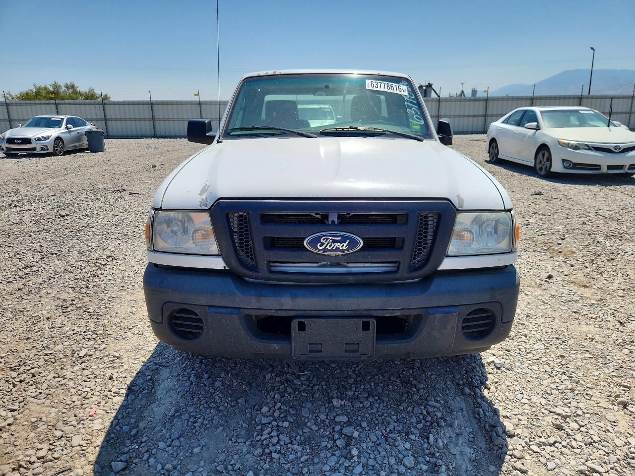 2011 Ford Ranger Белый vin: 1FTKR1AD5BPA14475