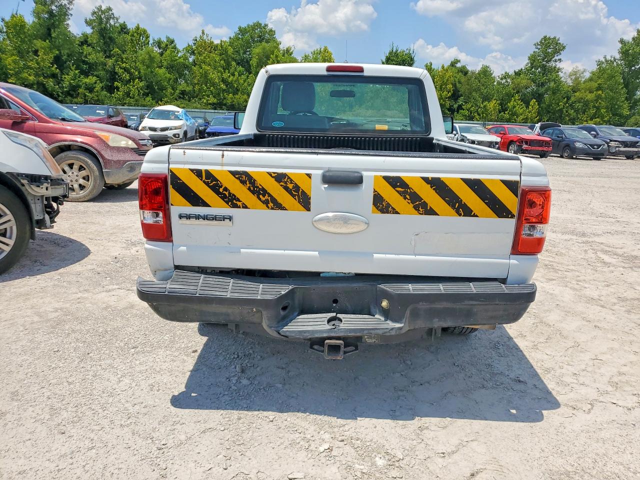 2011 Ford Ranger White vin: 1FTKR1AD5BPA98703