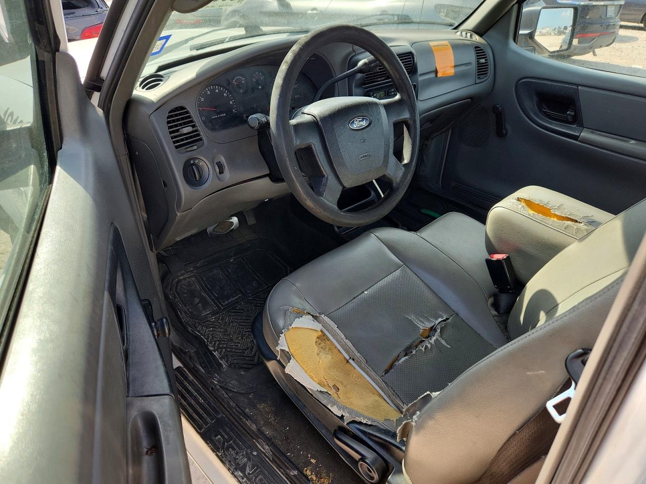 2011 Ford Ranger White vin: 1FTKR1AD5BPA98703