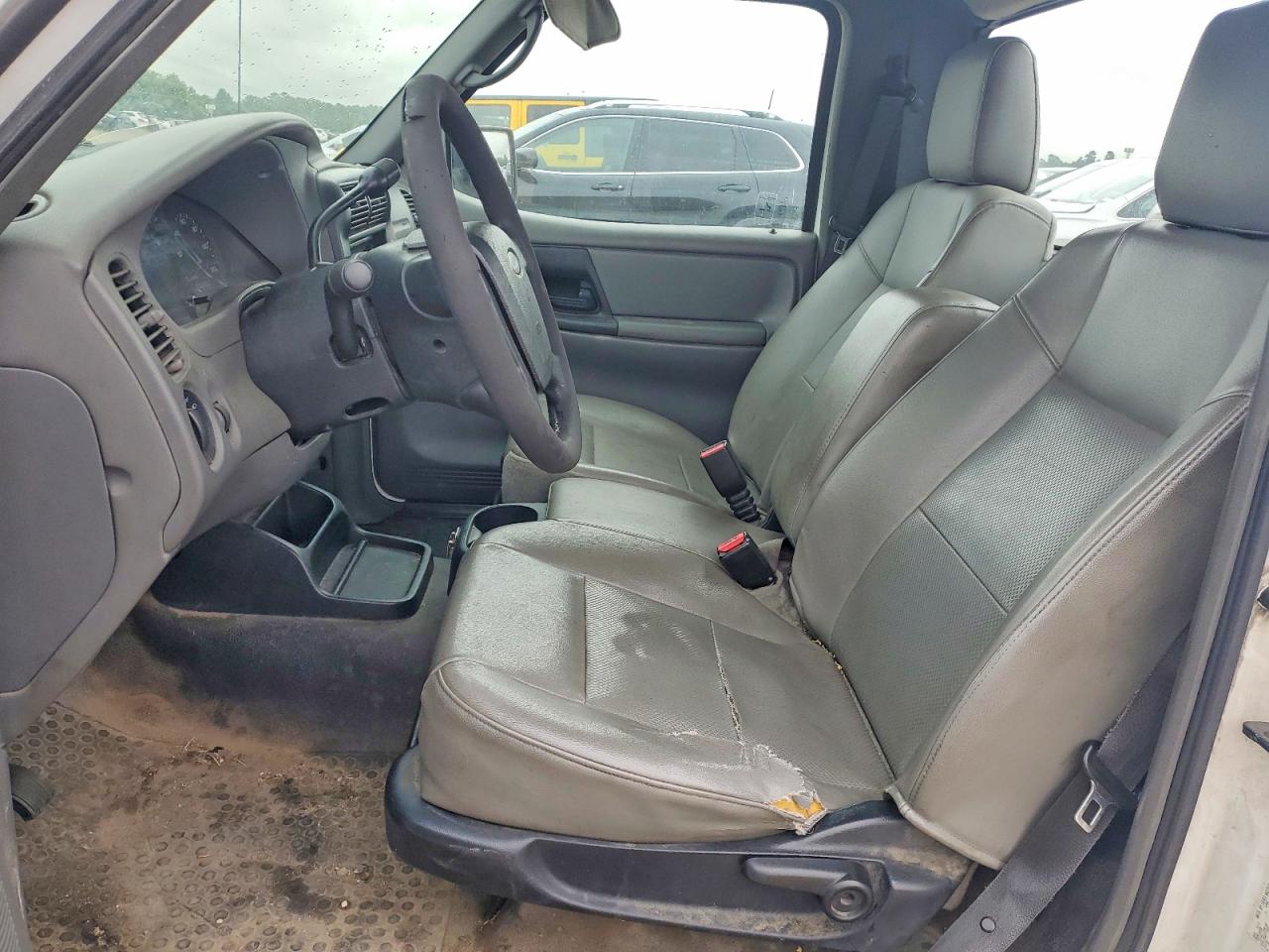 2011 Ford Ranger White vin: 1FTKR1AD5BPB00448