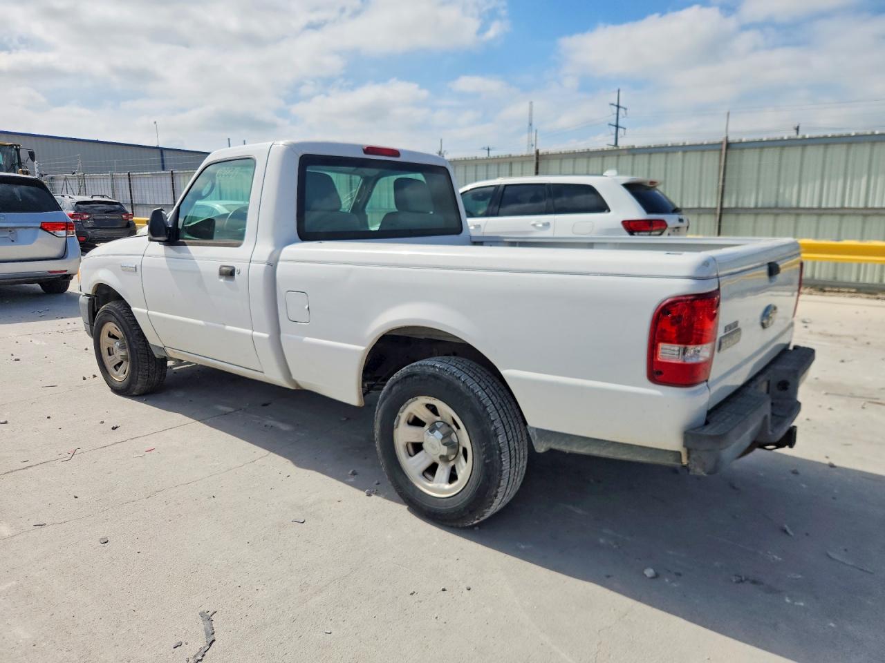 2010 Ford Ranger White vin: 1FTKR1AD6APA44891