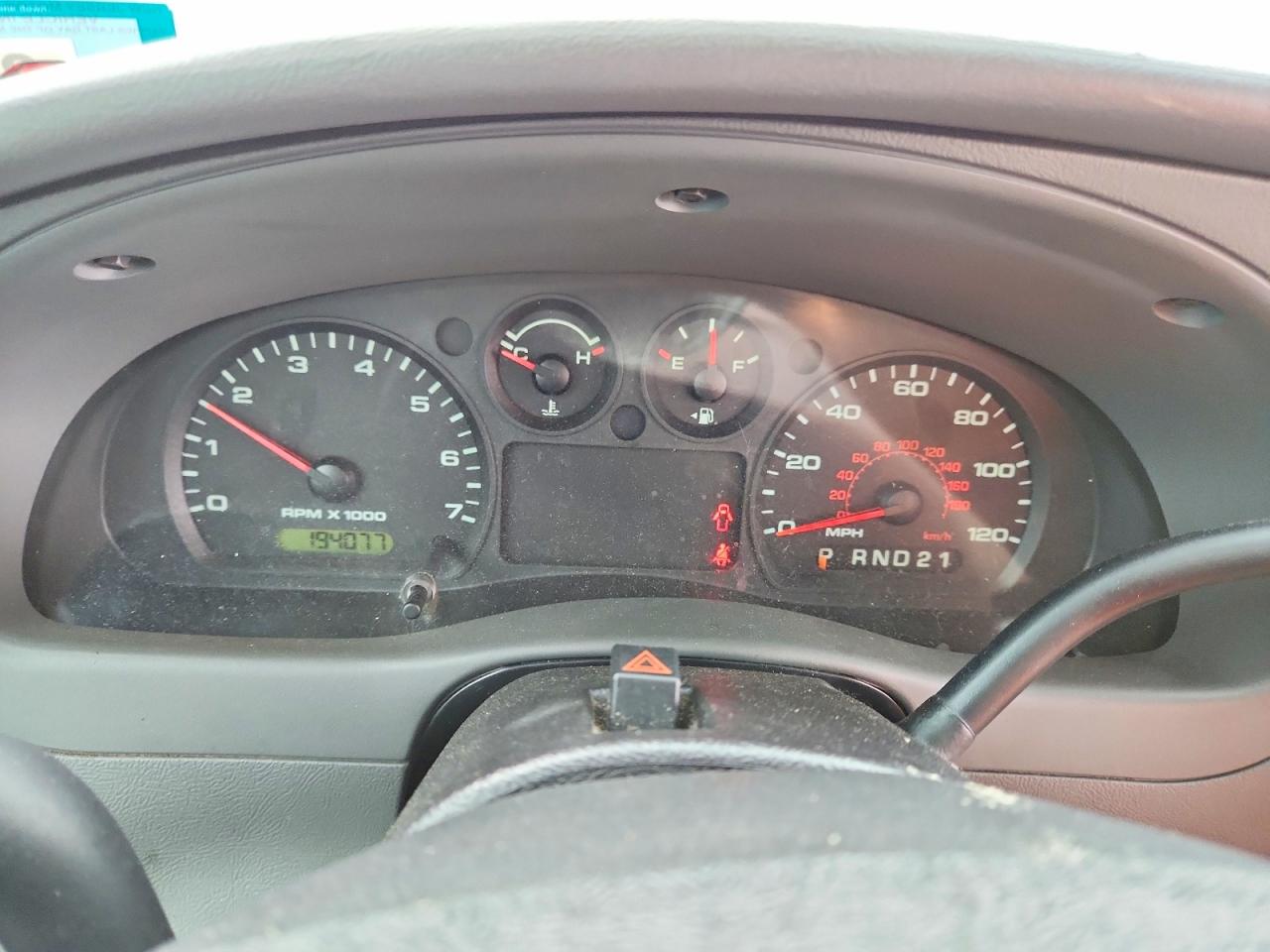 2011 Ford Ranger White vin: 1FTKR1AD6BPA08037