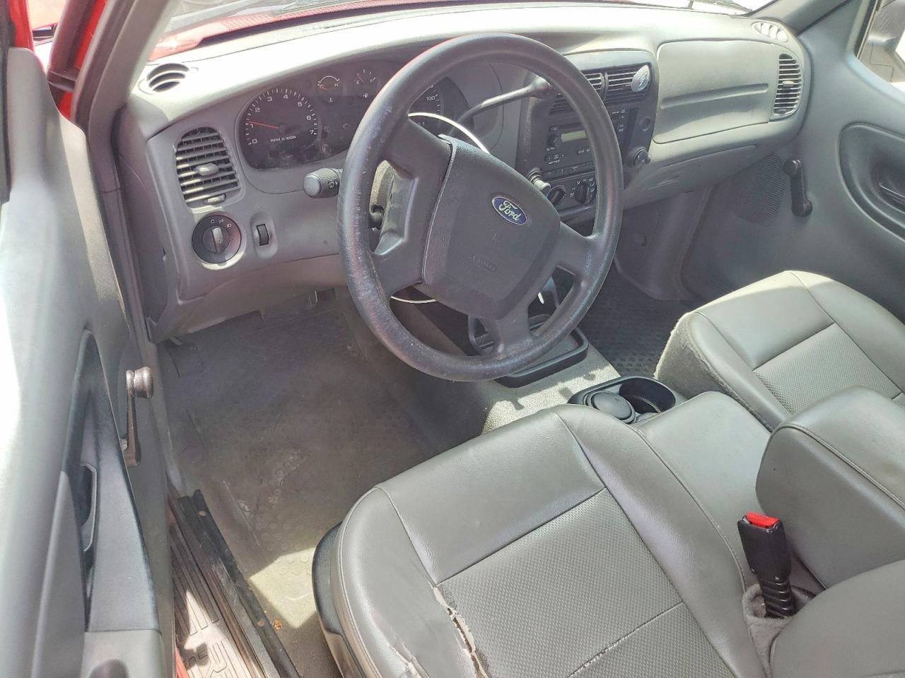 2010 Ford Ranger Red vin: 1FTKR1AD7APA08613