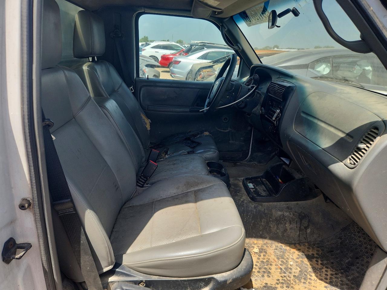 2010 Ford Ranger Белый vin: 1FTKR1AD7APA19191