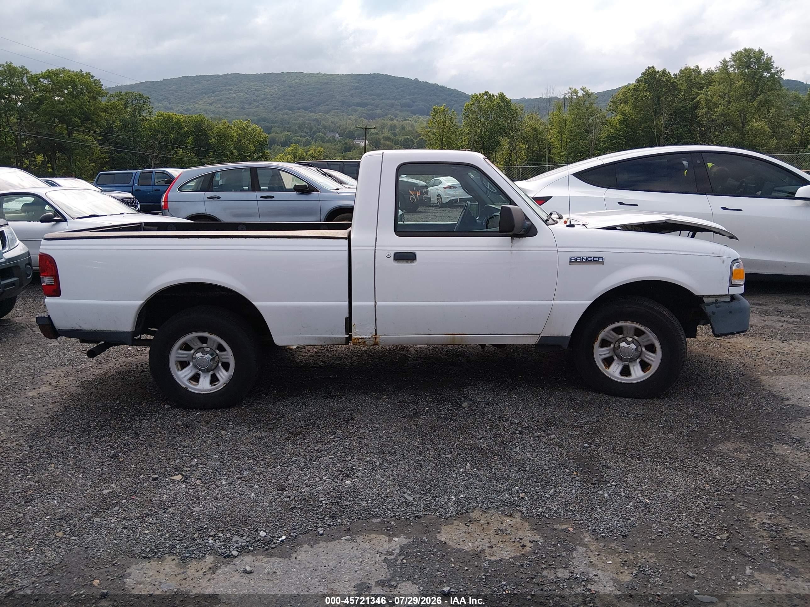 2010 Ford Ranger Xl White vin: 1FTKR1AD7APA56371